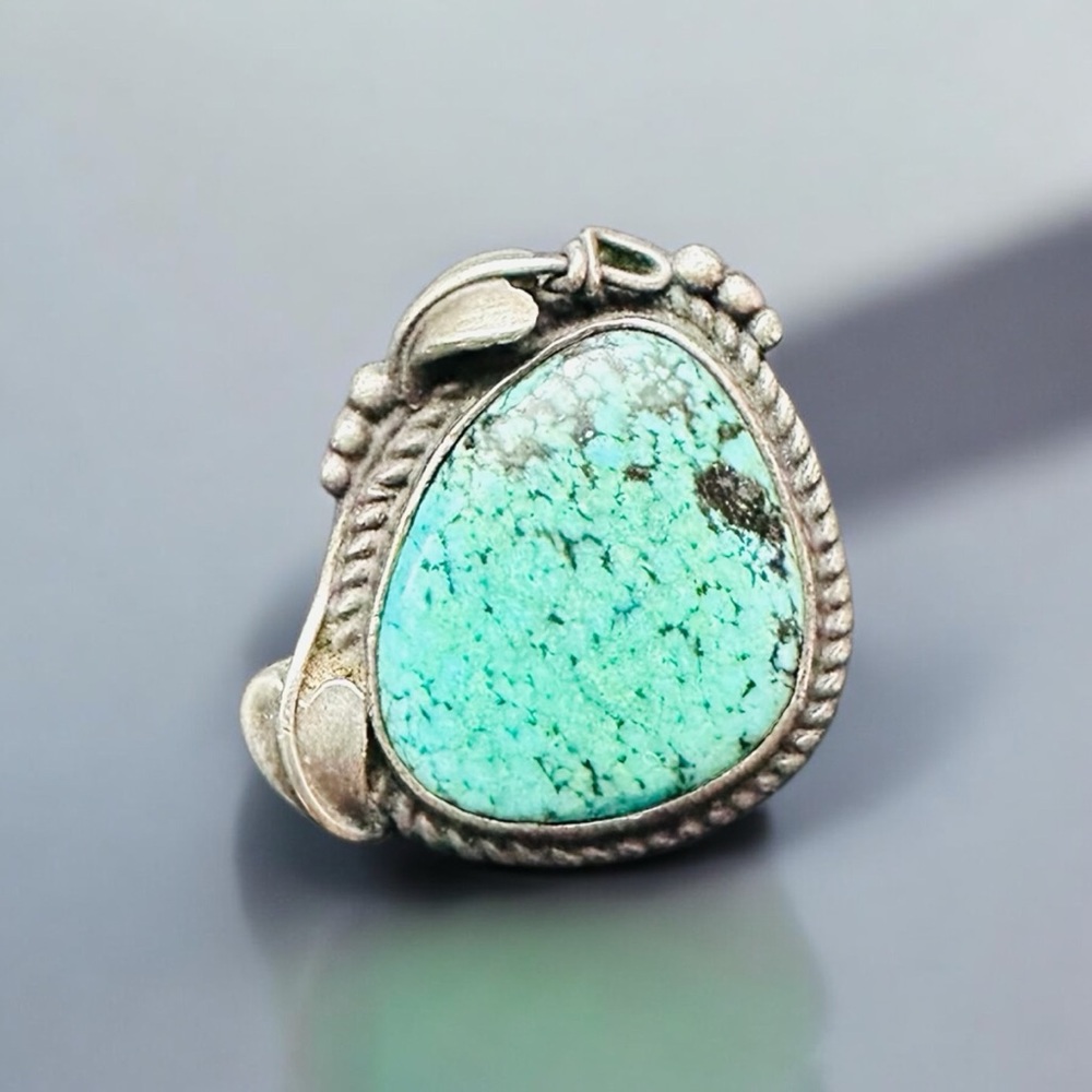 Vintage Turquoise Sterling Silver Pendant